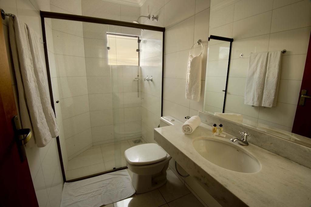 Grand Enio Hotel E Cantina Varginha  Chambre photo